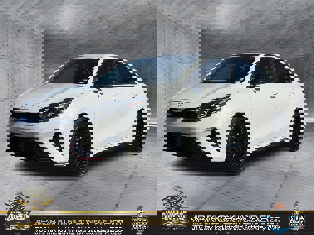 Used 2024 Kia Forte GT-Line w/ GT-Line Premium Package image 1