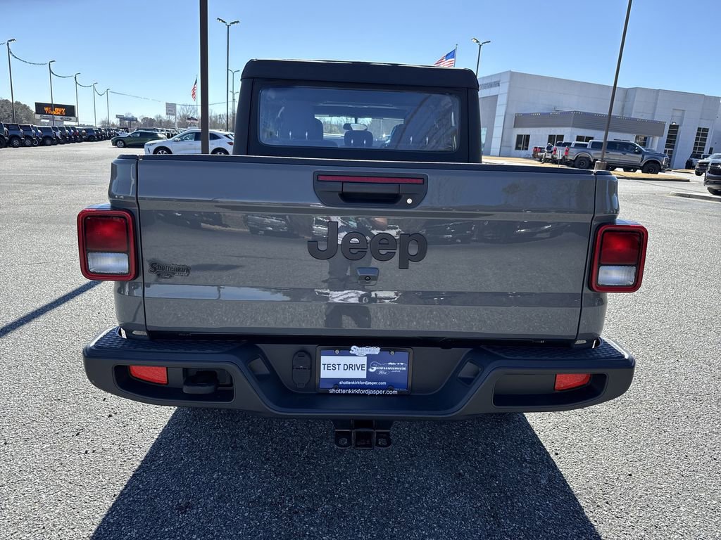 Used 2022 Jeep Gladiator Sport w/ Trailer Tow Package image 6