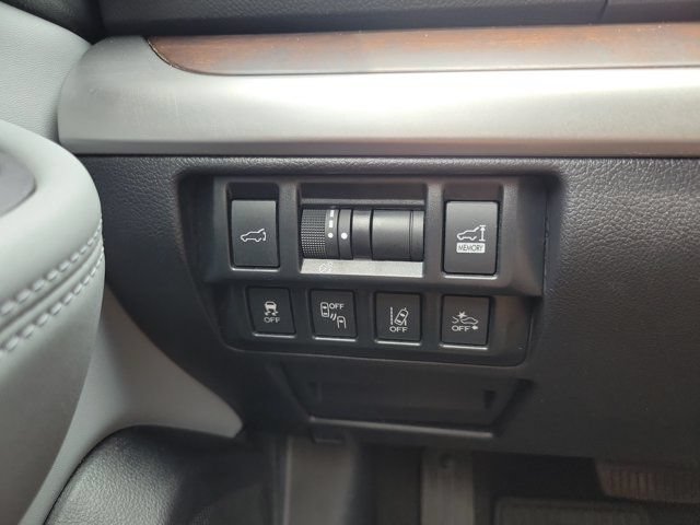 Used 2019 Subaru Outback 2.5i Limited AWD/4WD image 19
