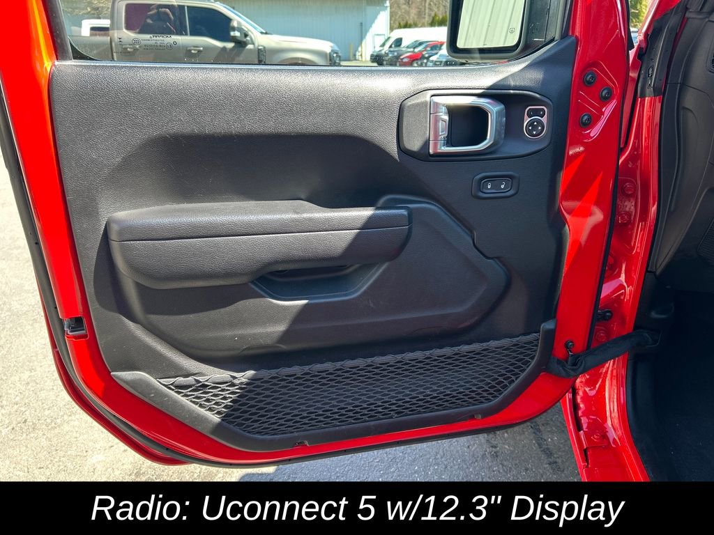 Used 2024 Jeep Wrangler Unlimited w/ Convenience Group image 13