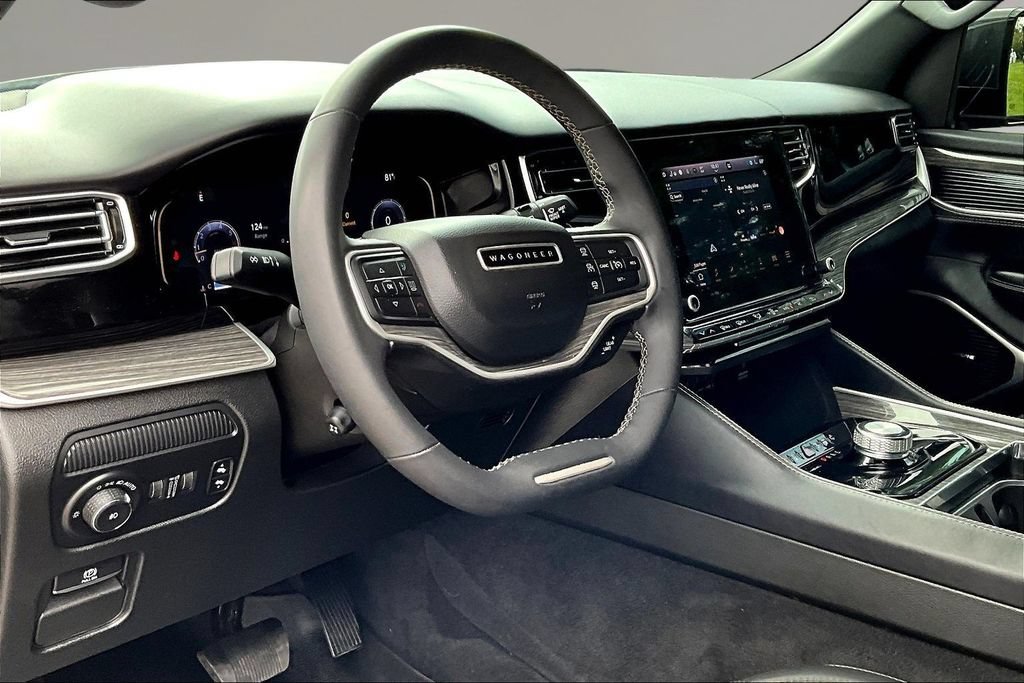 Used 2022 Jeep Wagoneer Series II w/ Premium Group I RWD image 16