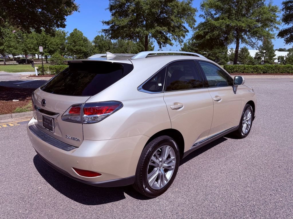 Used 2015 Lexus RX 450h AWD image 14