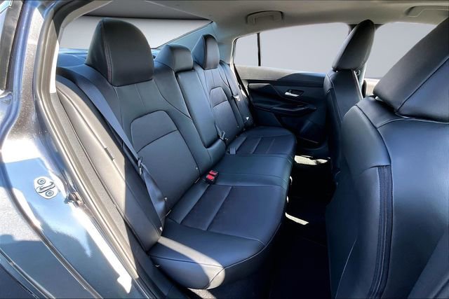 New 2026 Nissan Sentra SR FWD image 9