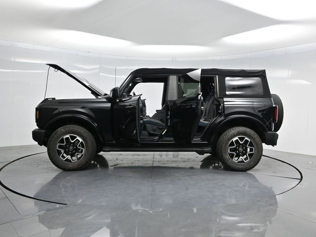 Used 2022 Ford Bronco Outer Banks image 40