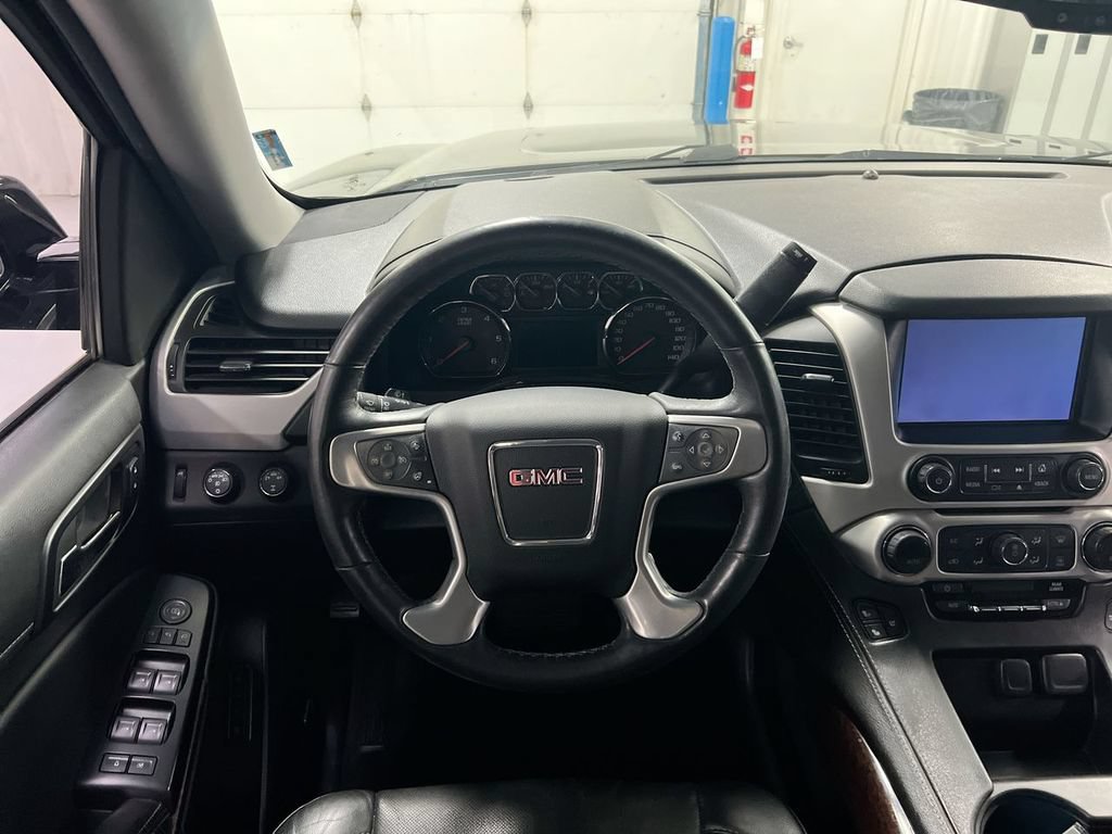 Used 2016 GMC Yukon SLT AWD/4WD image 11