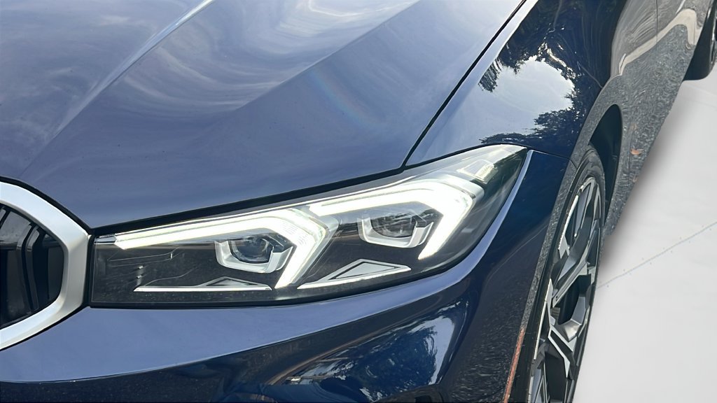 Certified 2026 BMW 330i Sedan w/ Premium Package RWD image 26