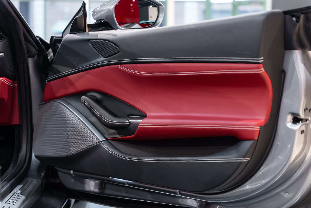Certified 2022 Ferrari Portofino M RWD image 54