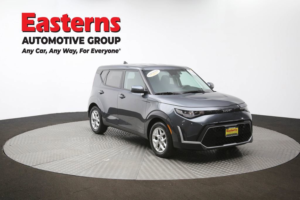 Used 2023 Kia Soul LX w/ LX Technology Package image 49