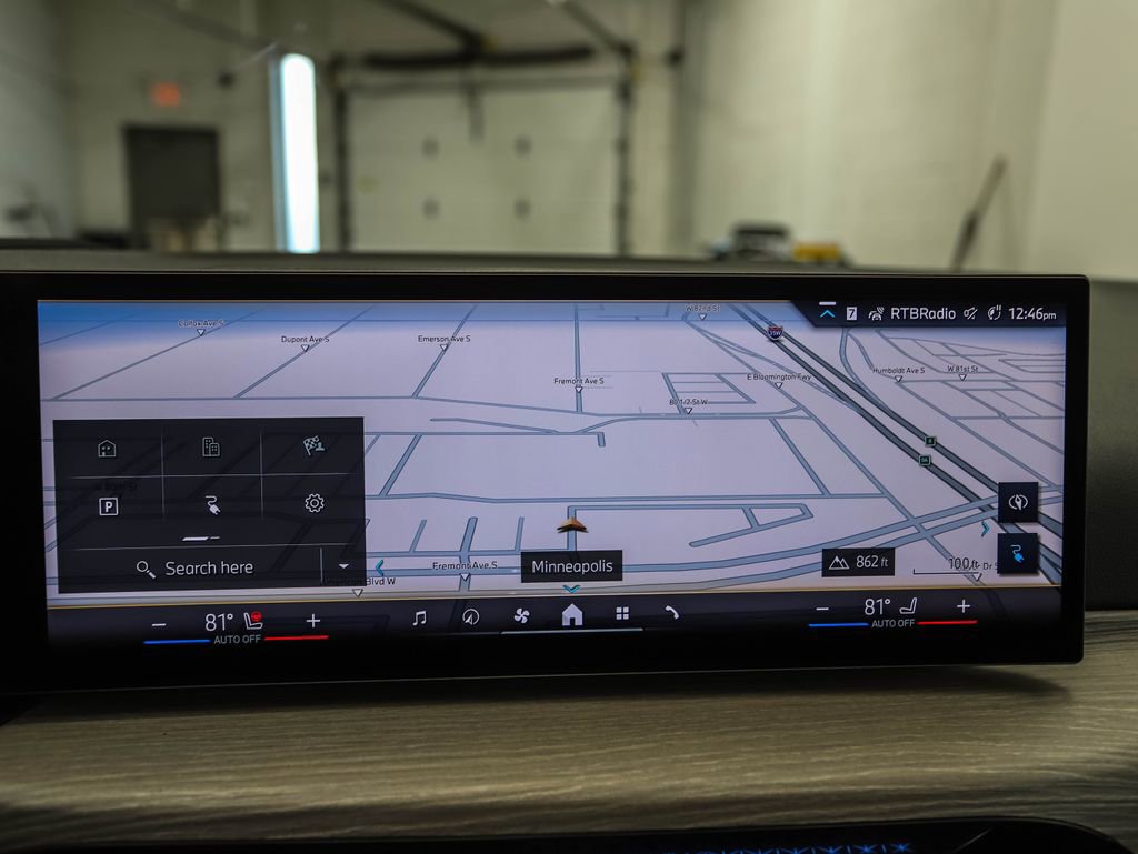 Used 2026 BMW i4 xDrive40i w/ Premium Package image 16