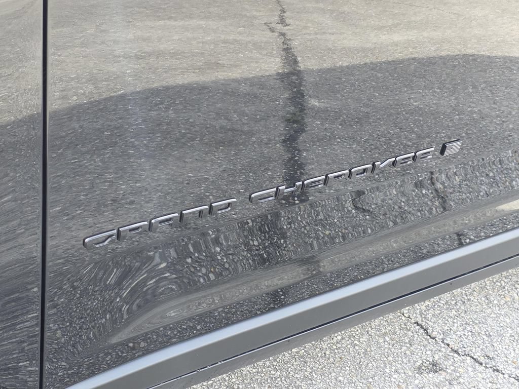New 2026 Jeep Grand Cherokee Altitude RWD image 32