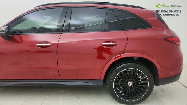 Used 2026 Mercedes-Benz GLC 300 w/ AMG Line image 4
