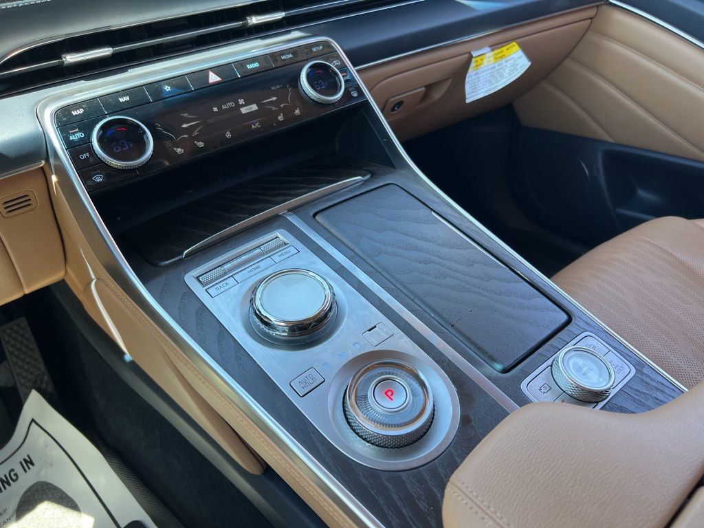 Used 2023 Genesis GV80 2.5T w/ Prestige Package AWD/4WD image 19