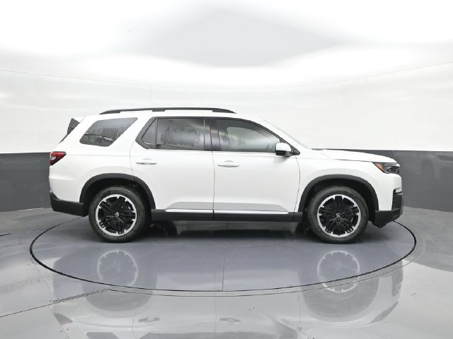 New 2026 Honda Pilot Touring image 26