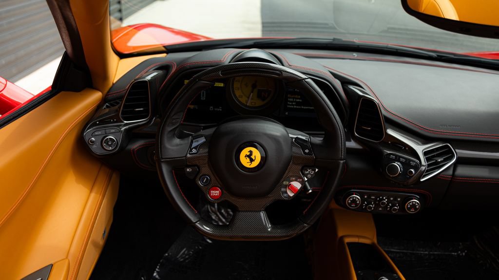 Used 2015 Ferrari 458 Spider RWD image 15