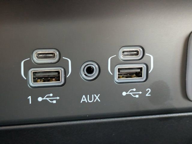 New 2025 Jeep Grand Cherokee Limited w/ Black Appearance Package image 20