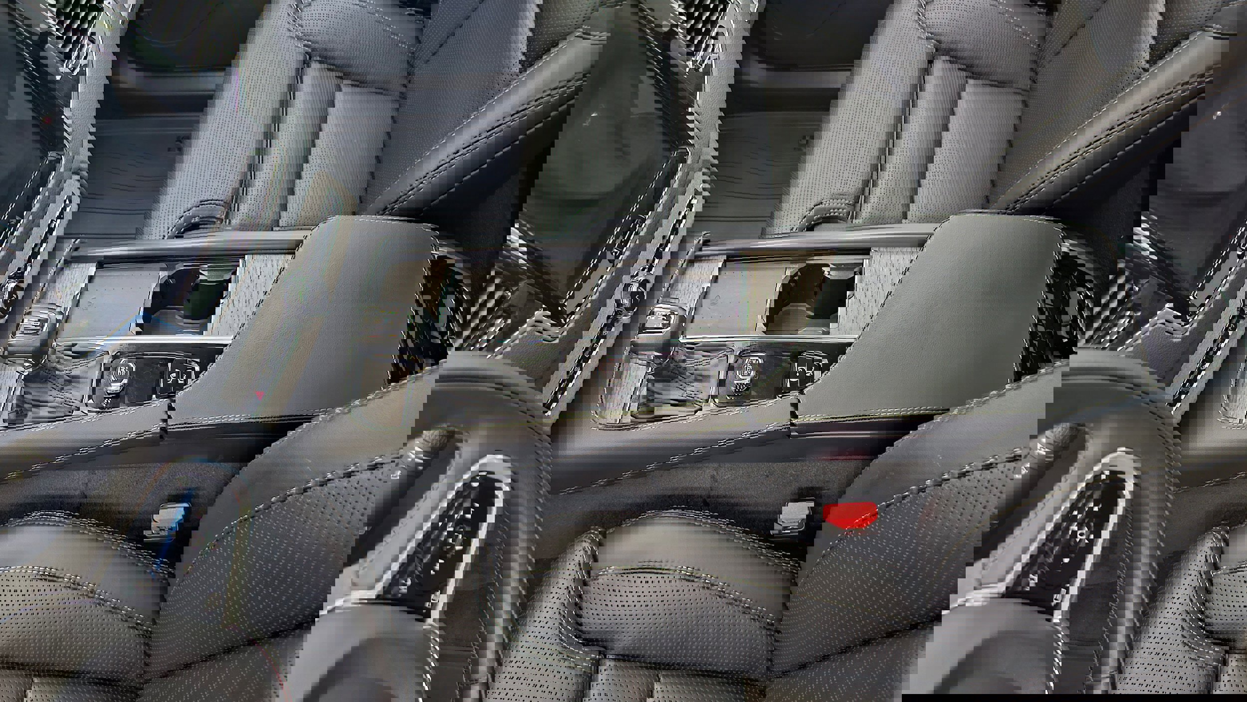 Certified 2022 Volvo XC90 T6 Inscription w/ Climate Package image 25