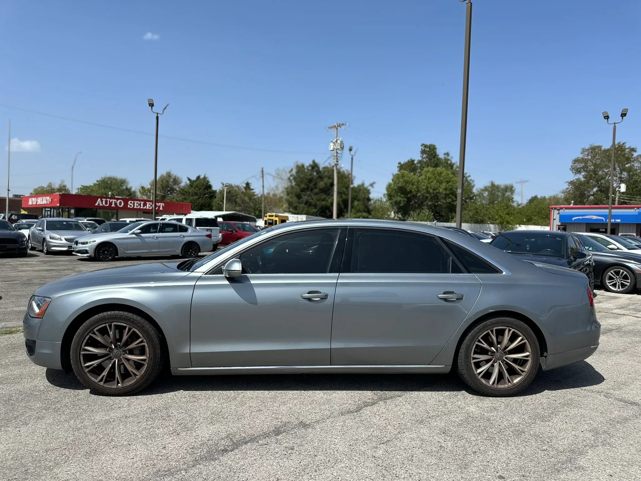Used 2013 Audi A8 L 3.0T AWD/4WD image 9