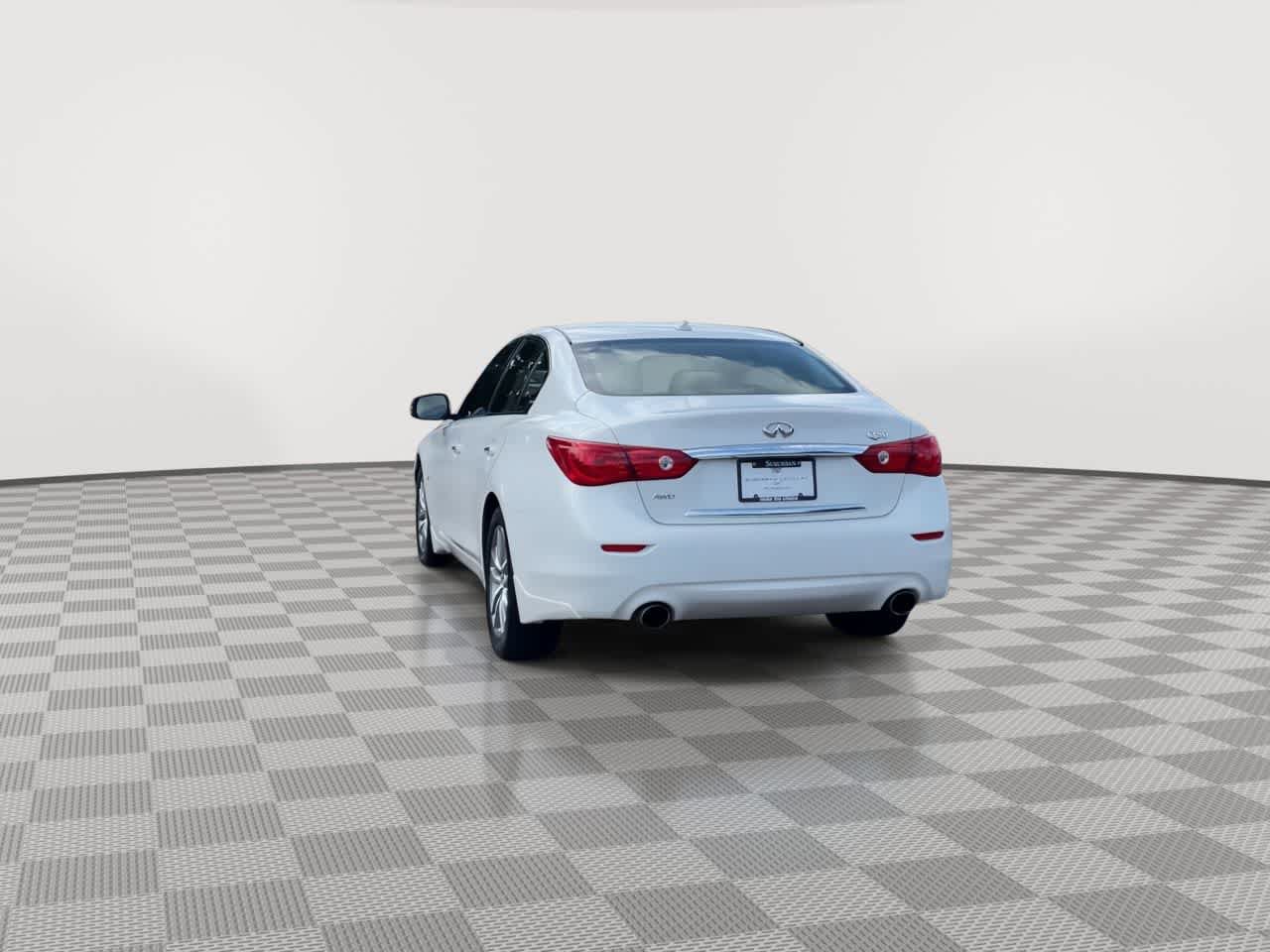 Used 2015 INFINITI Q50 Premium w/ Navigation Package AWD/4WD image 7