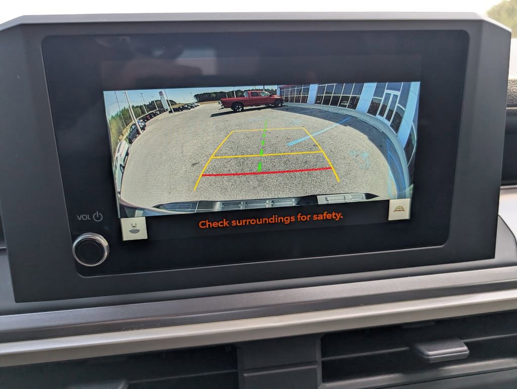 Used 2025 Toyota Tacoma SR5 image 14