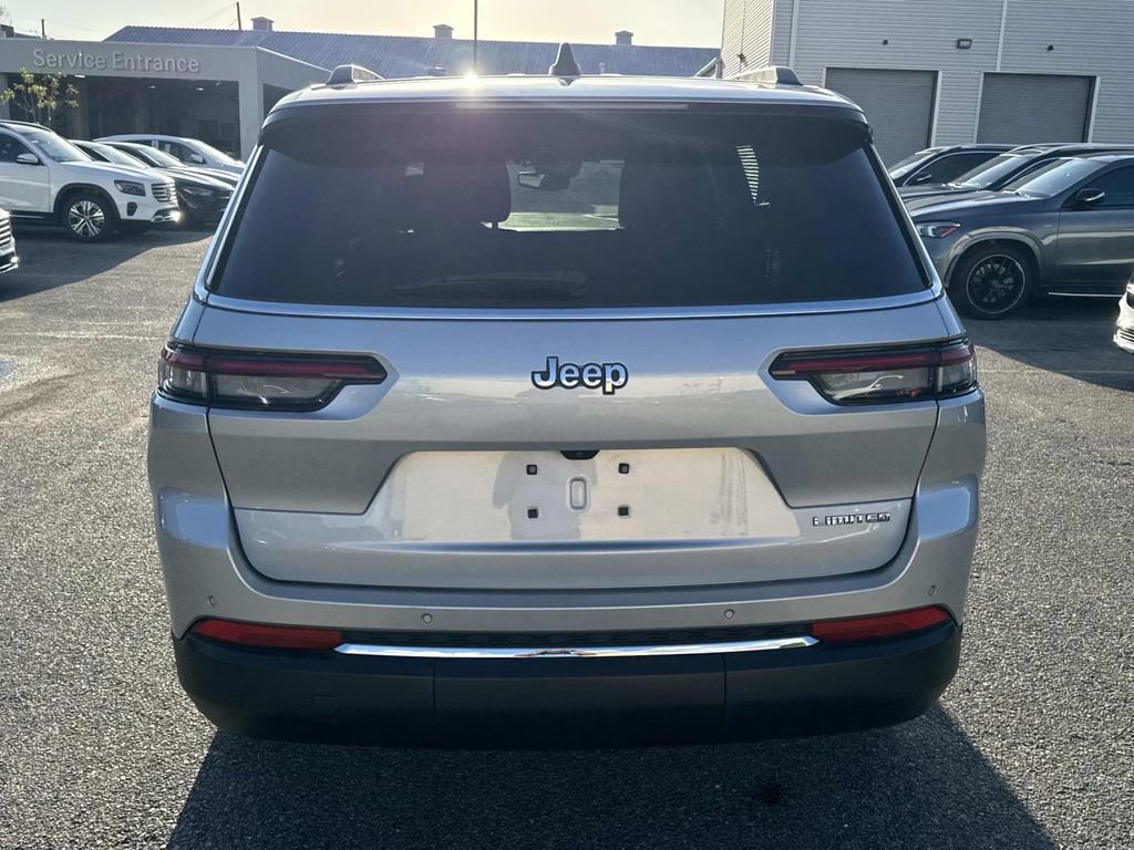 Used 2023 Jeep Grand Cherokee L Limited image 6
