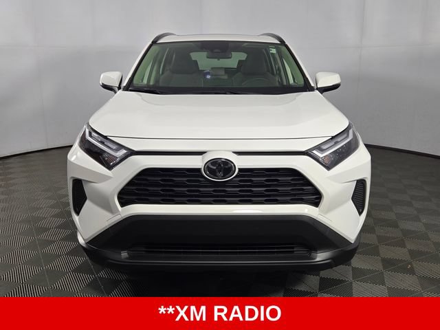 Used 2025 Toyota RAV4 XLE AWD/4WD image 7