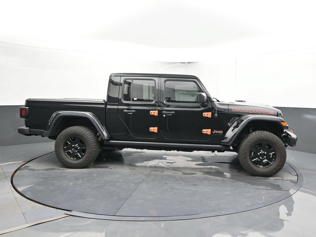 Used 2022 Jeep Gladiator Mojave w/ Cold Weather Group AWD/4WD image 4
