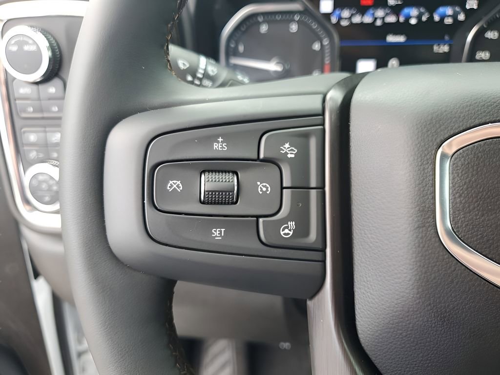 Used 2023 GMC Sierra 3500 AT4 w/ AT4 Premium Plus Package image 36