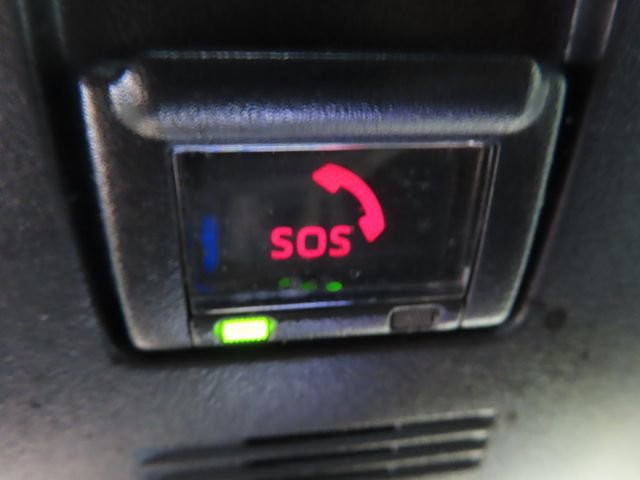 Used 2022 Toyota Camry LE FWD image 25