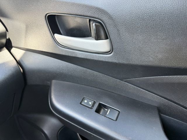 Used 2016 Honda CR-V LX image 17