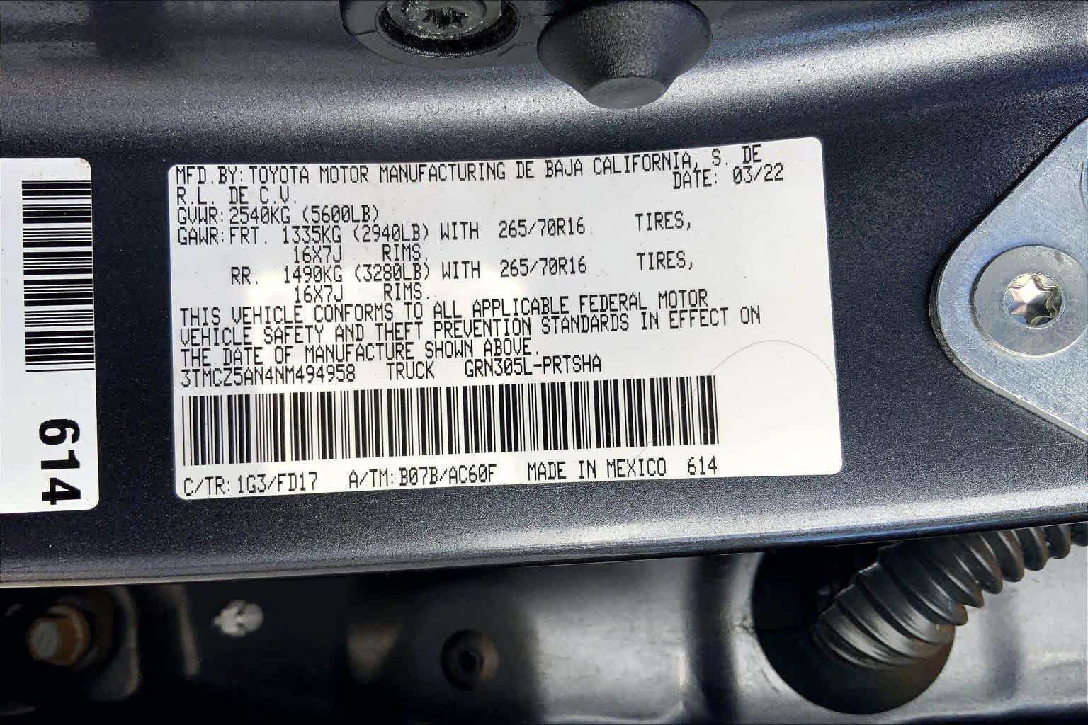 Used 2022 Toyota Tacoma TRD Off-Road image 29