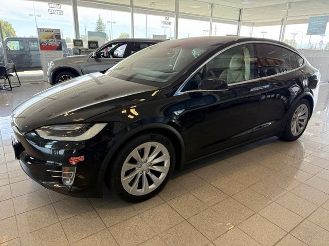 Used 2016 Tesla Model X 90D AWD/4WD image 8