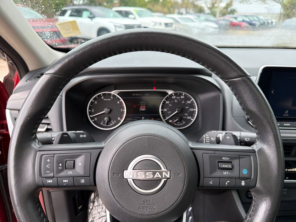 Used 2024 Nissan Rogue SV w/ SV Premium Package image 22