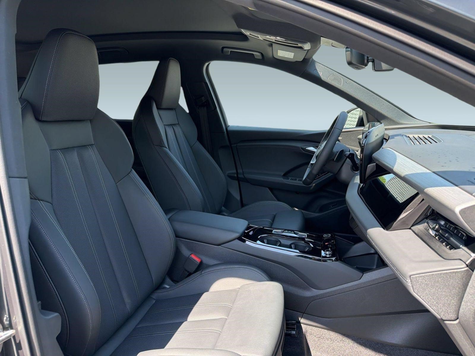 New 2027 Audi Q6 e-tron Premium Plus AWD/4WD image 23