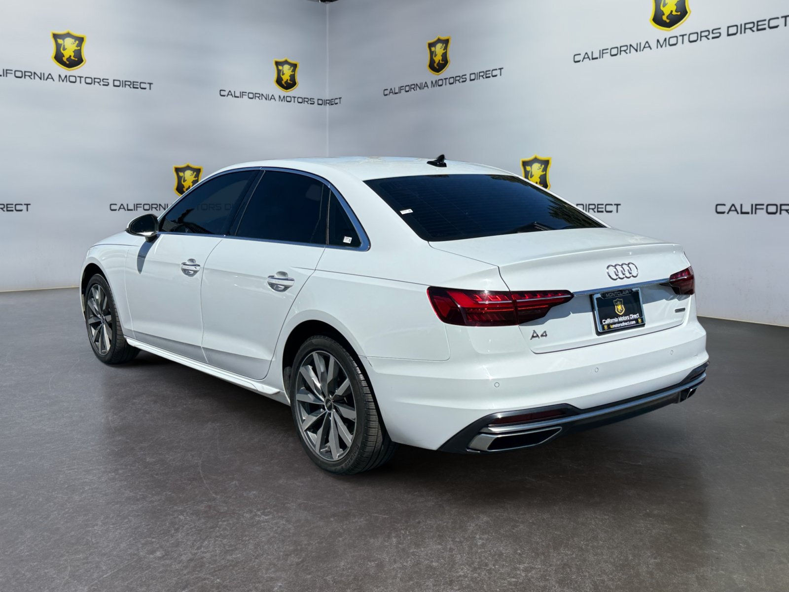 Used 2021 Audi A4 2.0T Premium w/ Convenience Package AWD/4WD image 3