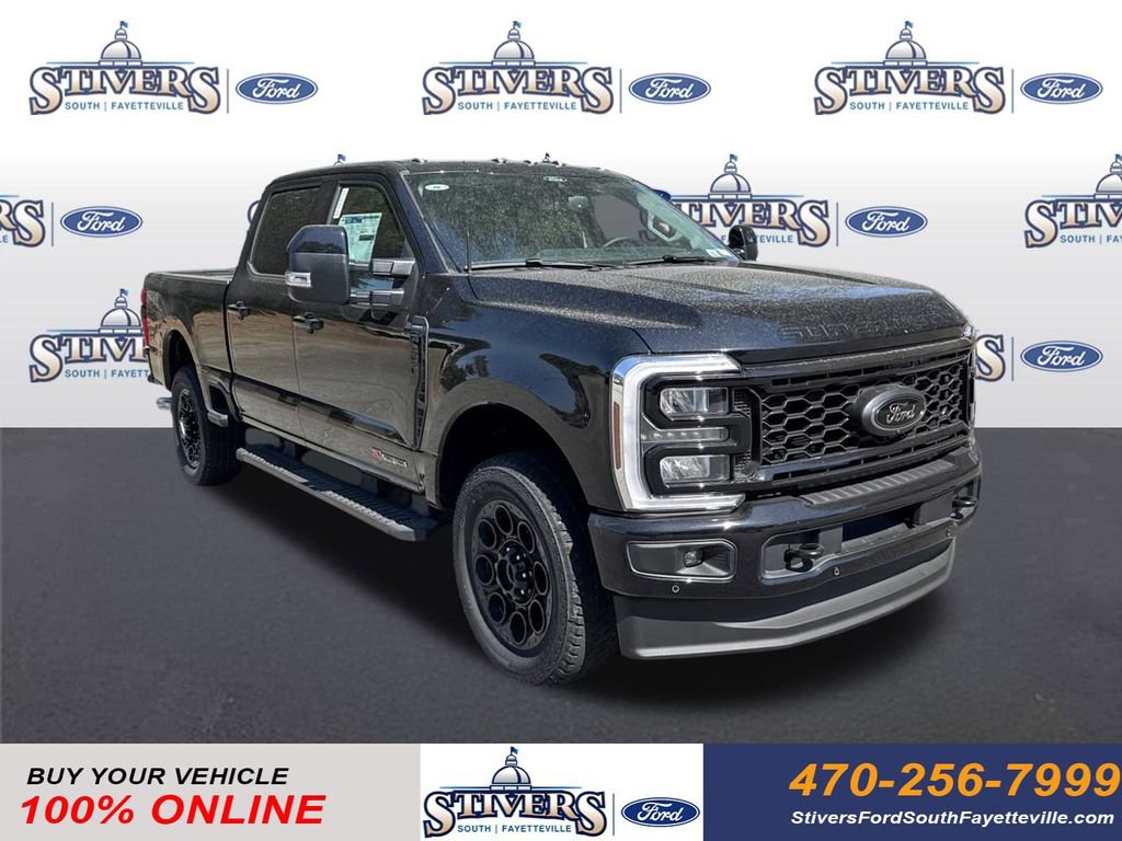 New 2026 Ford F350 Lariat w/ Black Appearance Package