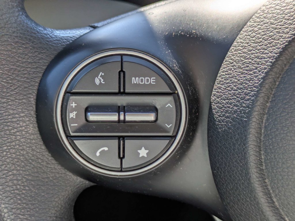 Used 2023 Kia Soul LX FWD image 24