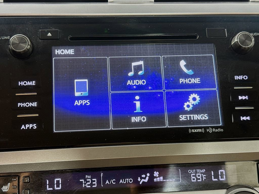 Used 2017 Subaru Legacy 2.5i Premium AWD/4WD image 17