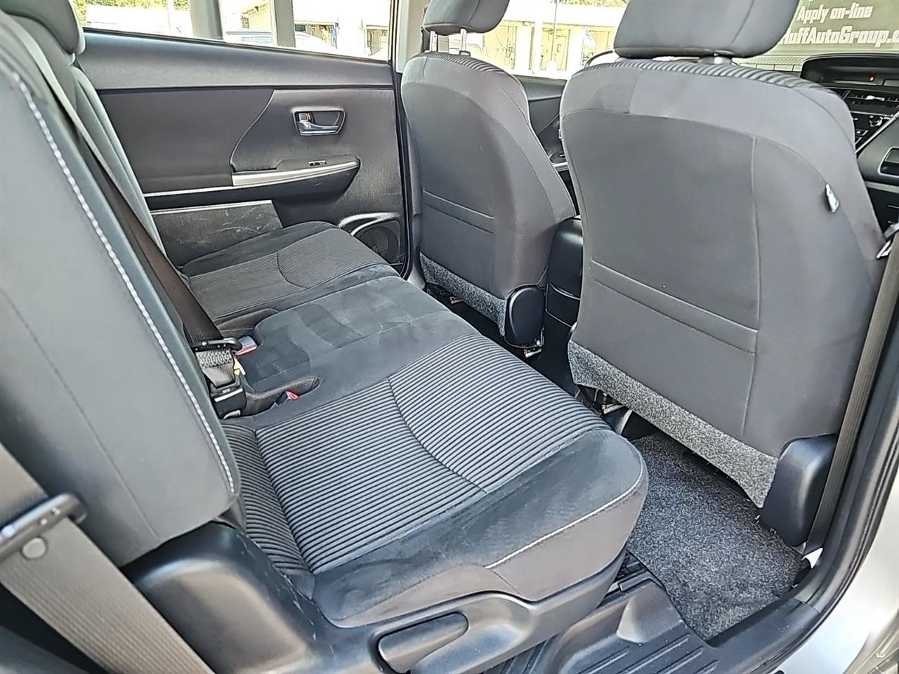 Used 2016 Toyota Prius V Three FWD image 13