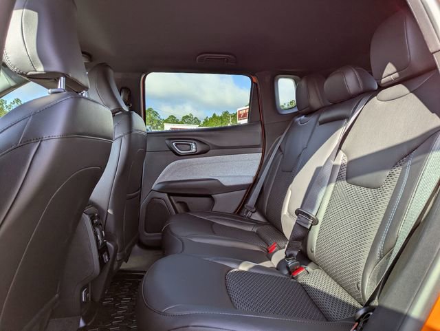 New 2026 Jeep Compass Latitude AWD/4WD image 32