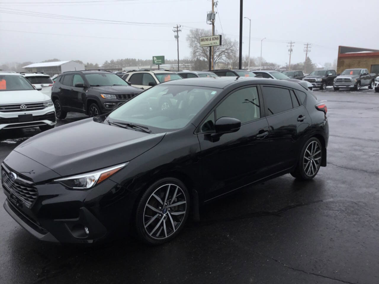 Used 2024 Subaru Impreza 2.0i Sport image 1