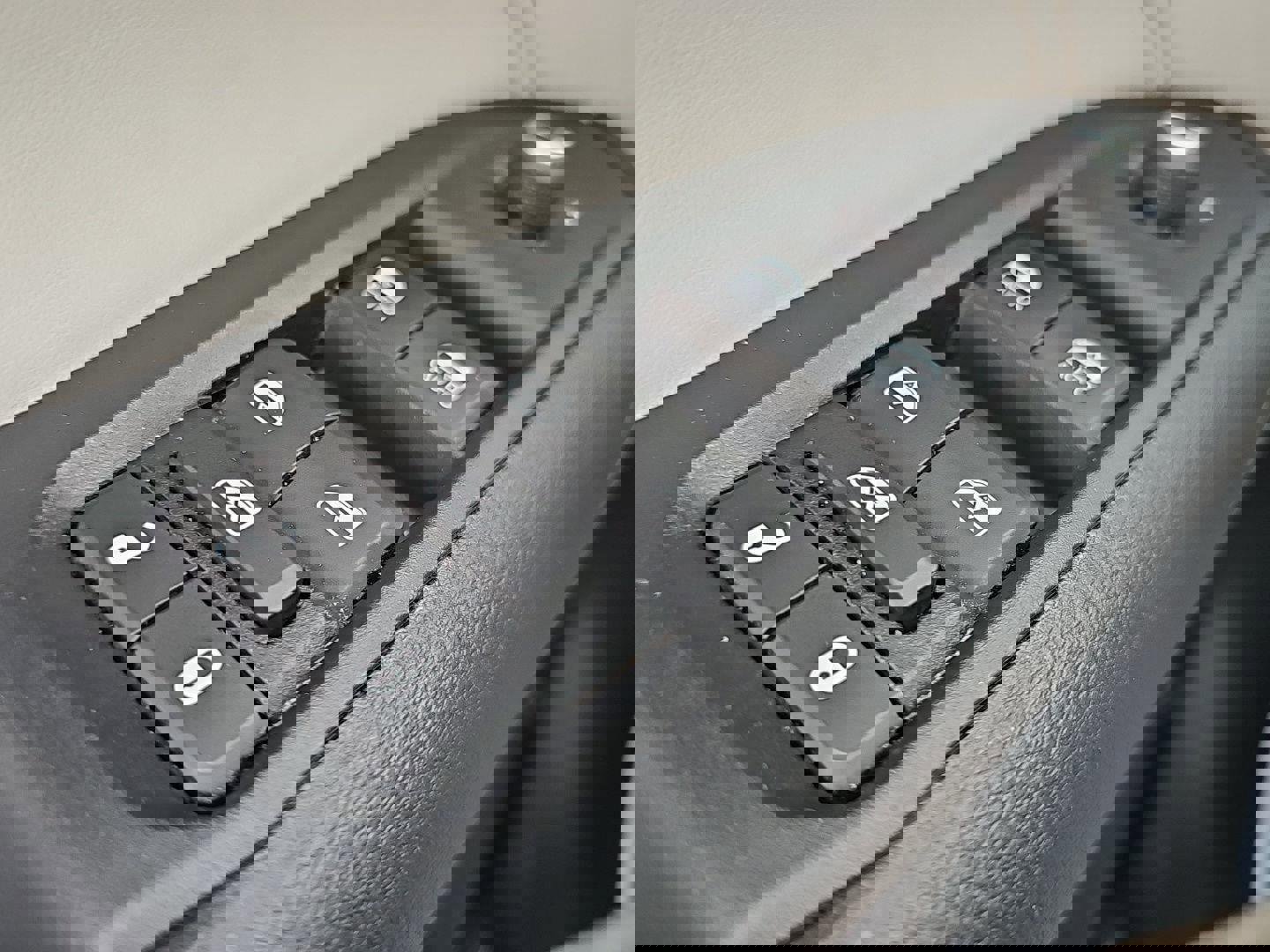 Used 2022 Jeep Compass Limited image 23