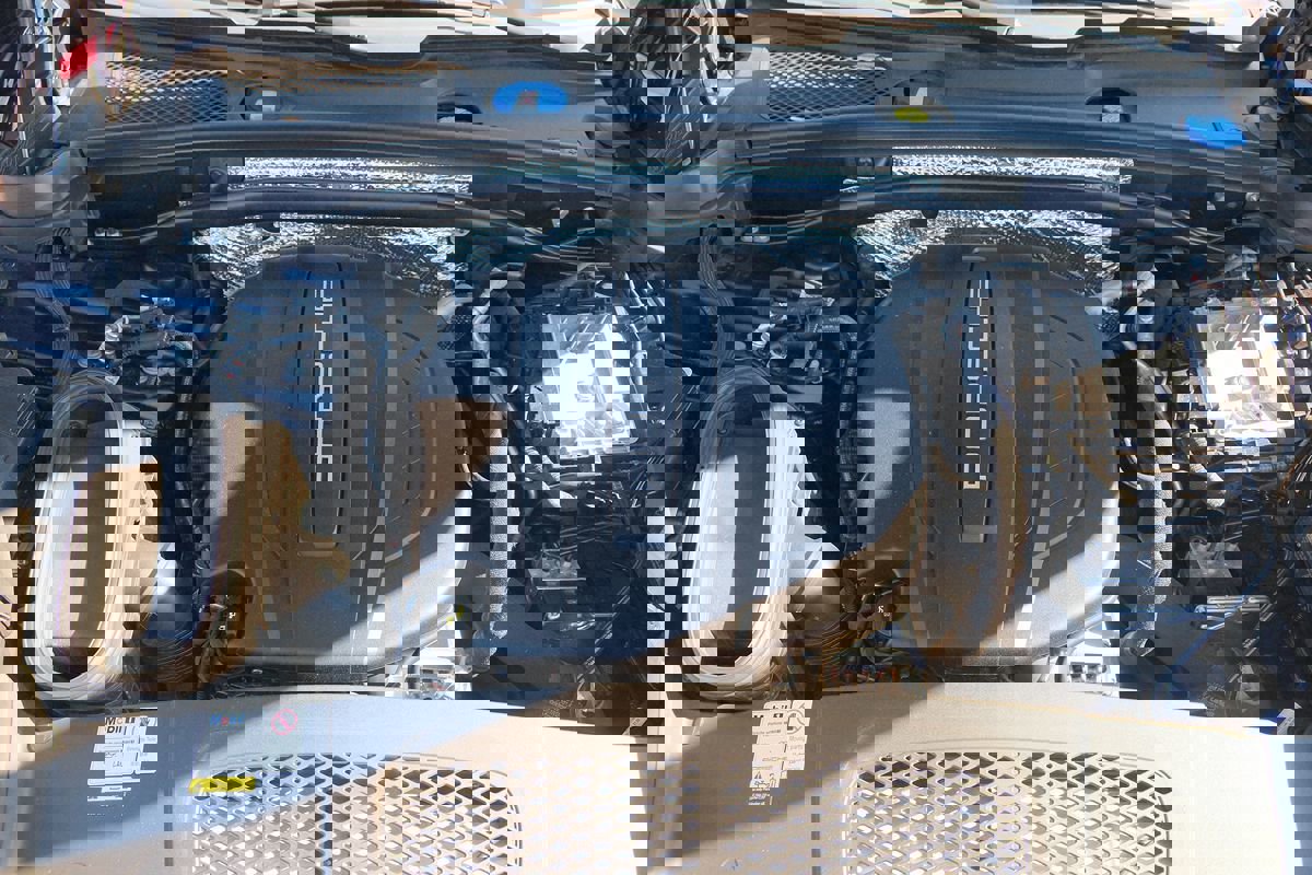 Used 2021 Porsche Macan image 10