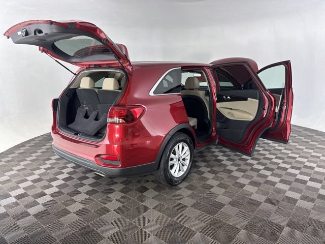 Used 2020 Kia Sorento LX FWD image 16