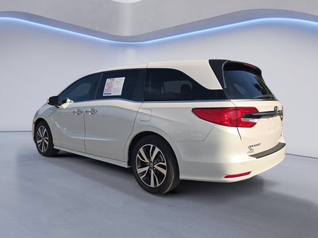 Used 2023 Honda Odyssey Touring image 3