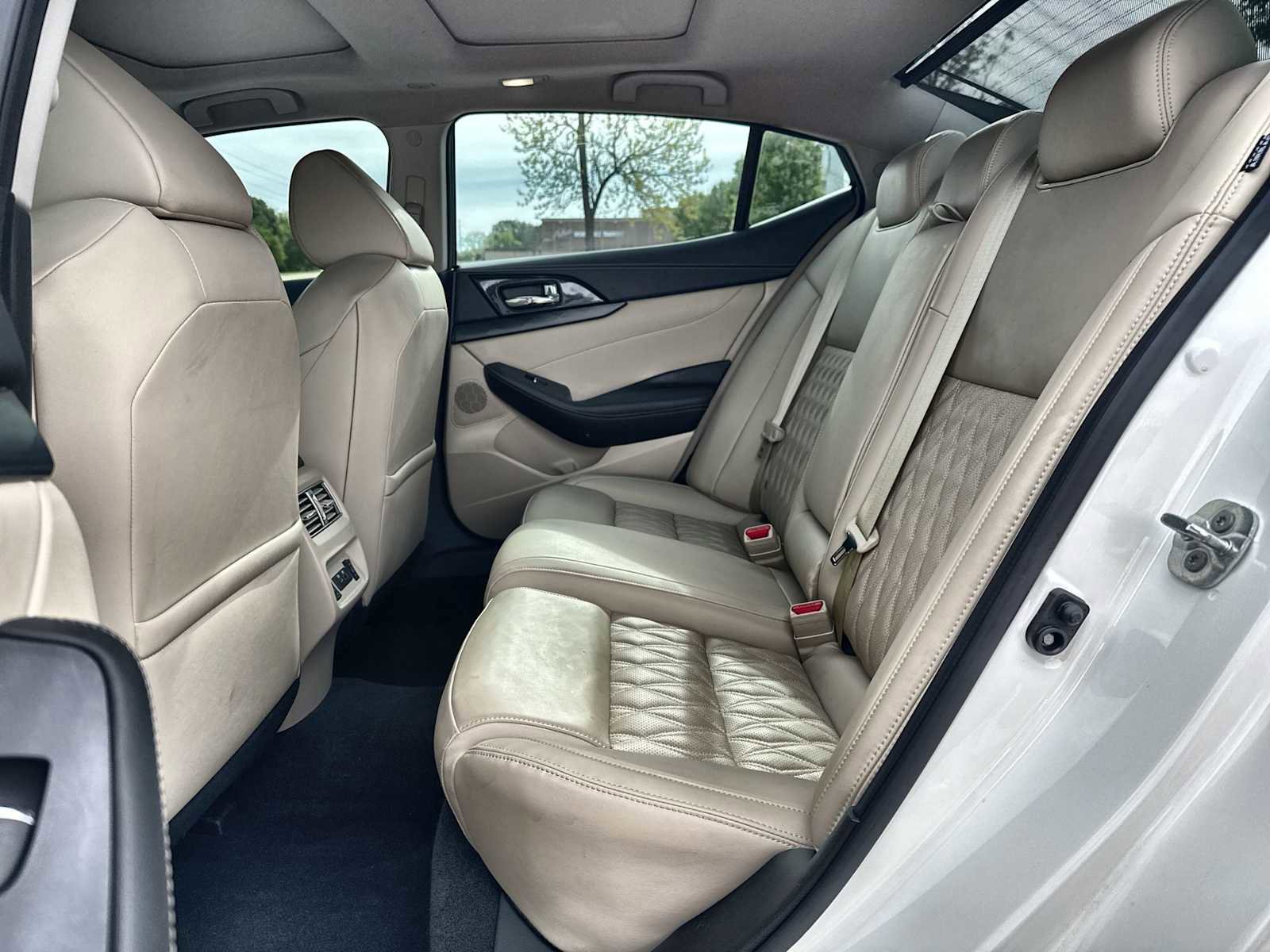 Used 2023 Nissan Maxima Platinum w/ Sport Mat Group image 4