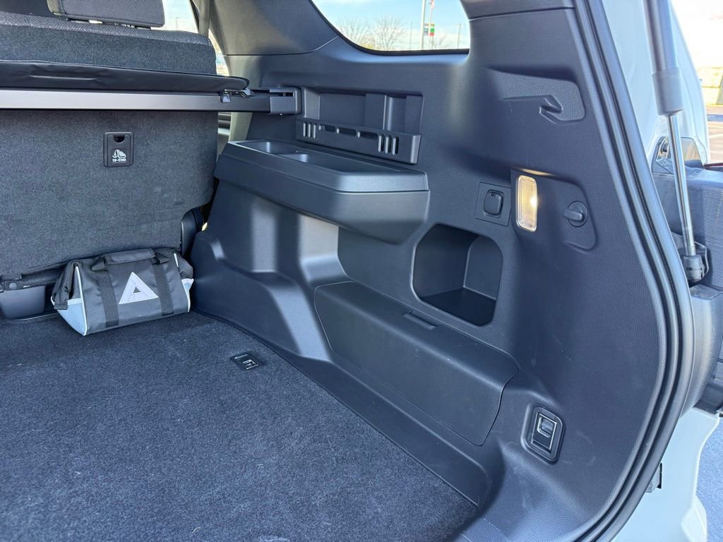 Certified 2025 Toyota 4Runner SR5 image 38