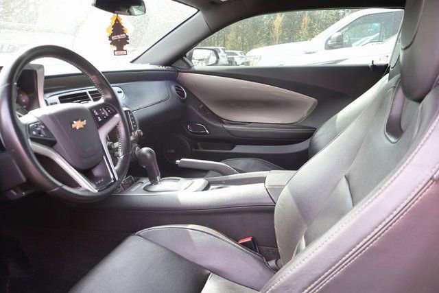Used 2015 Chevrolet Camaro SS w/ RS Package image 9