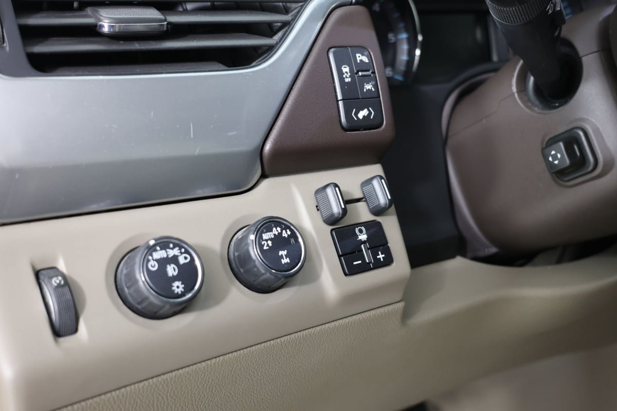 Used 2020 Chevrolet Tahoe Premier AWD/4WD image 51