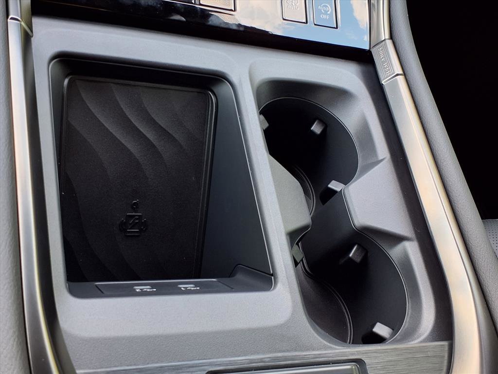 New 2026 Nissan Armada PRO-4X w/ Captain's Chari Seat Package image 22