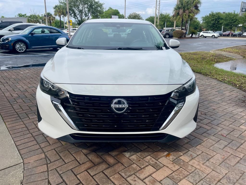 Used 2024 Nissan Sentra SV FWD image 8